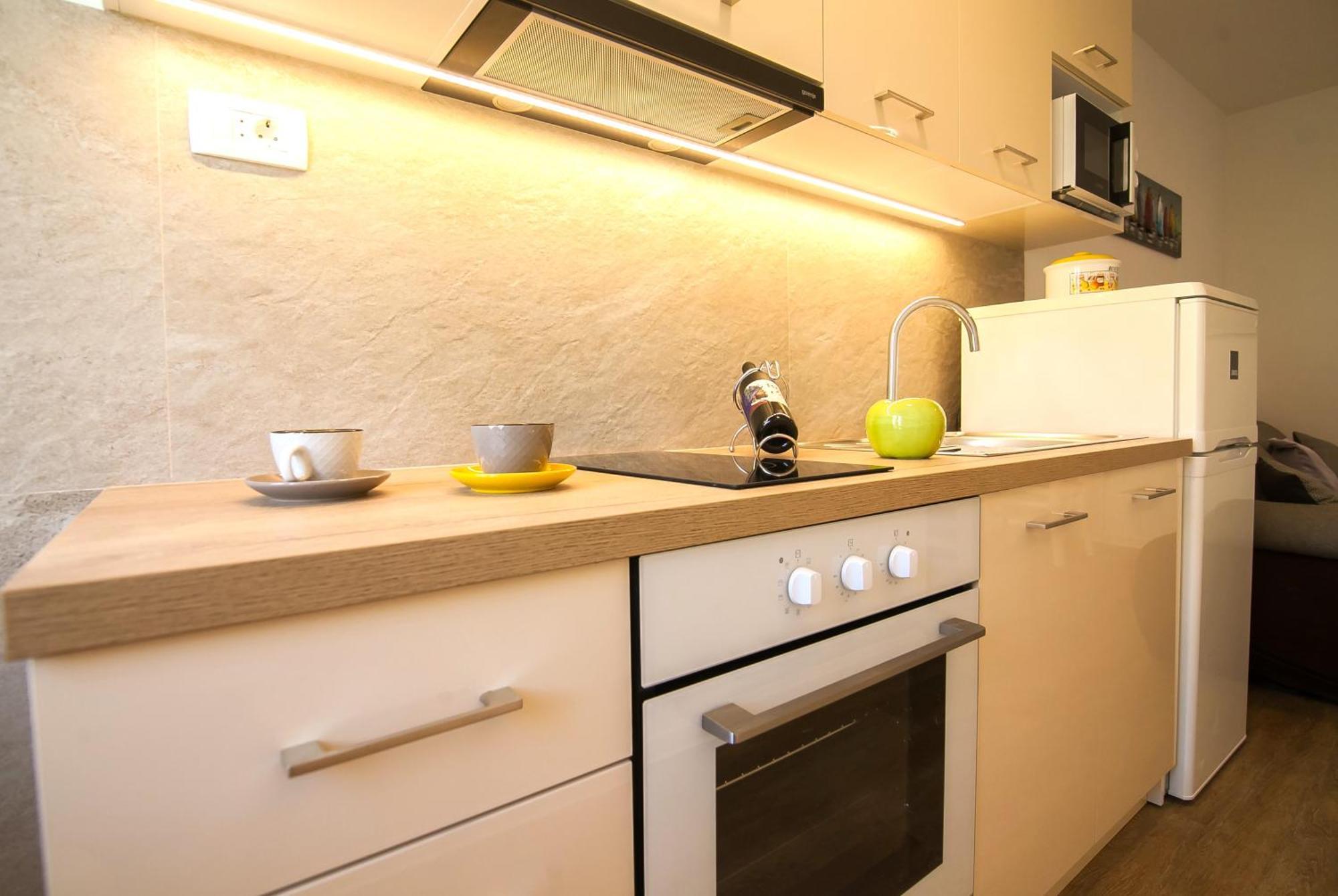 Sirius Apartments Bol Zewnętrze zdjęcie