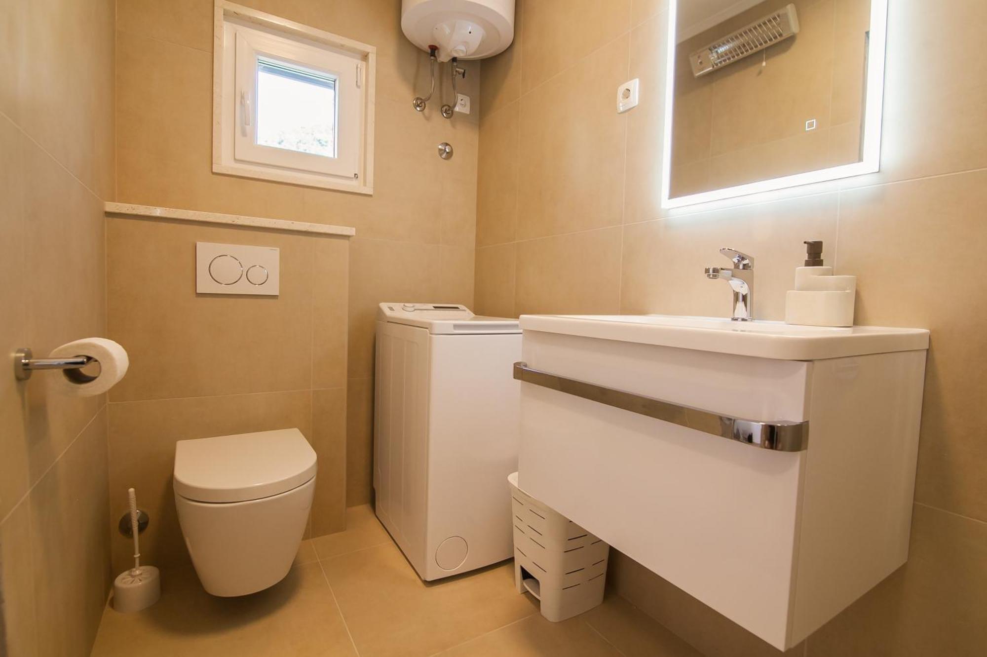 Sirius Apartments Bol Zewnętrze zdjęcie