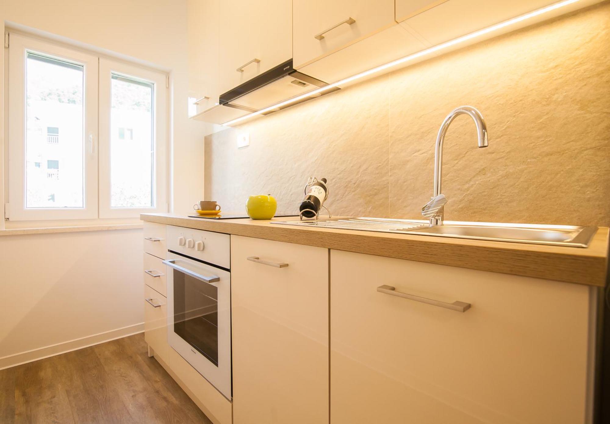 Sirius Apartments Bol Zewnętrze zdjęcie