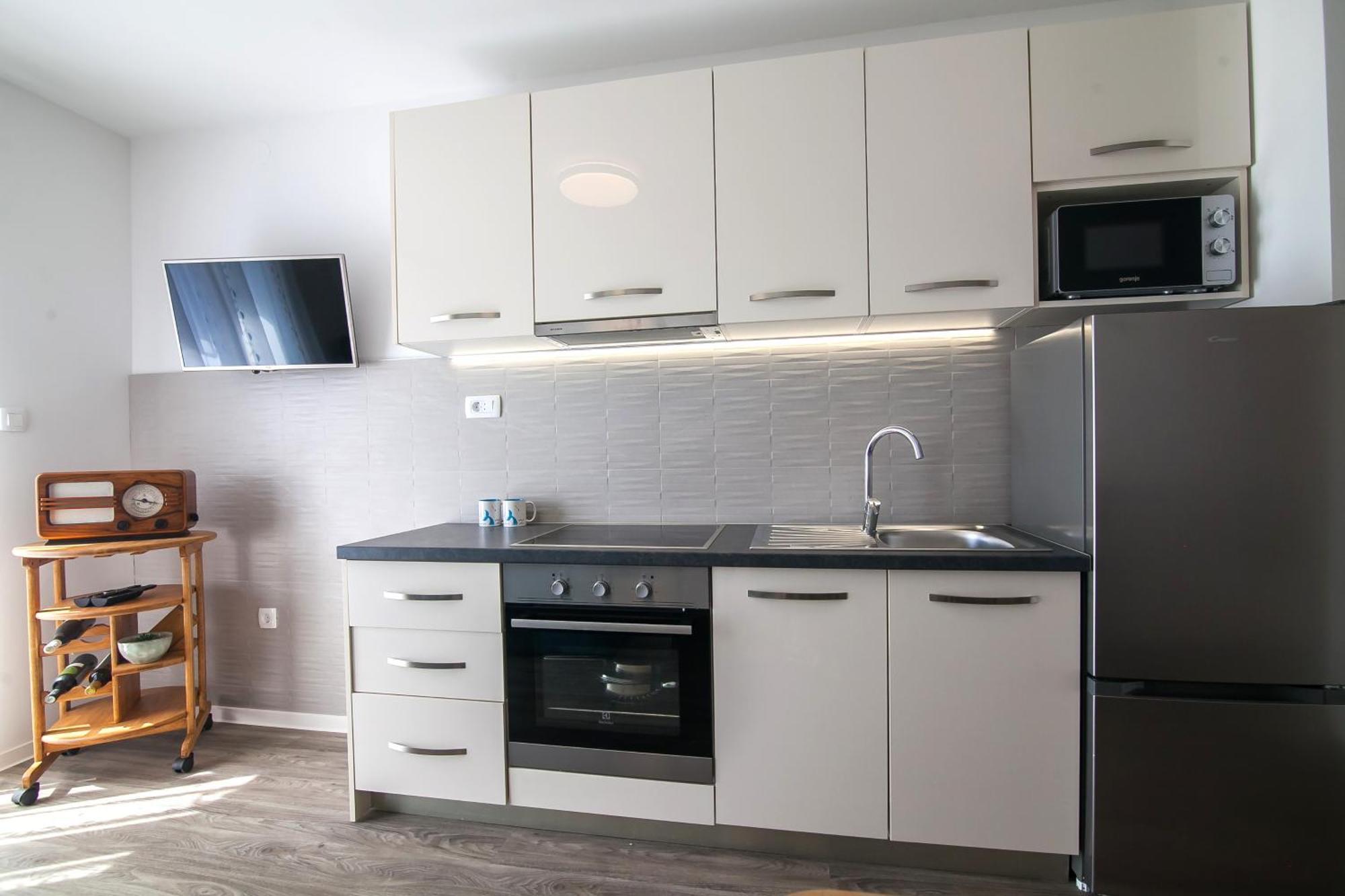 Sirius Apartments Bol Zewnętrze zdjęcie